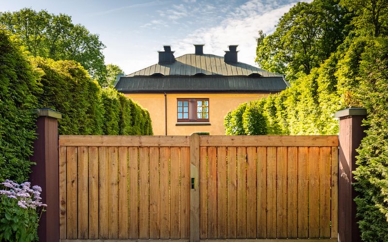 Bygga grindar, stängsel & staket i trä (4)